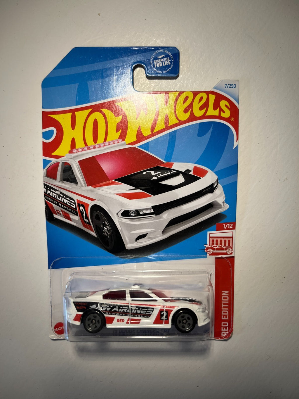 Hot Wheels Red Edition – Dodge Charger SRT 2015