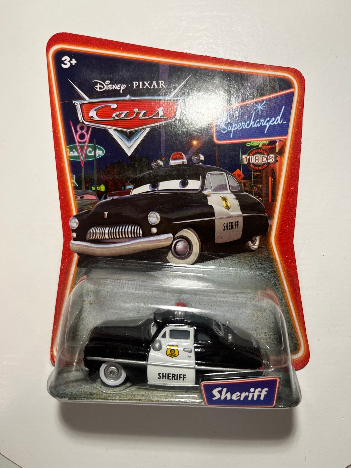 Voiture Cars Disney Pixar Shérif