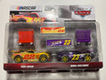 Coffret 2 Voitures Cars Disney Pixar Gogo Logano + Bubba Wheelhouse NASCAR
