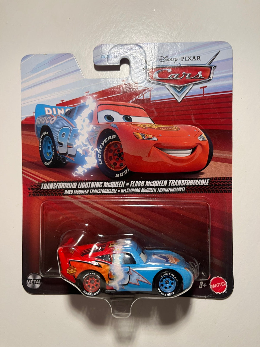 Voiture Cars Disney Pixar Flash McQueen Transforming Rare Neuve Sous Blister Import USA