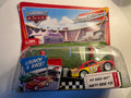 Voiture Cars Disney Kevin Racingtire + lanceur blister abimé mais voiture neuve