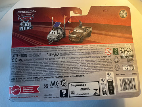Coffret 2 voitures Cars Disney Pixar Ken Enginoki + Justin Roadritter