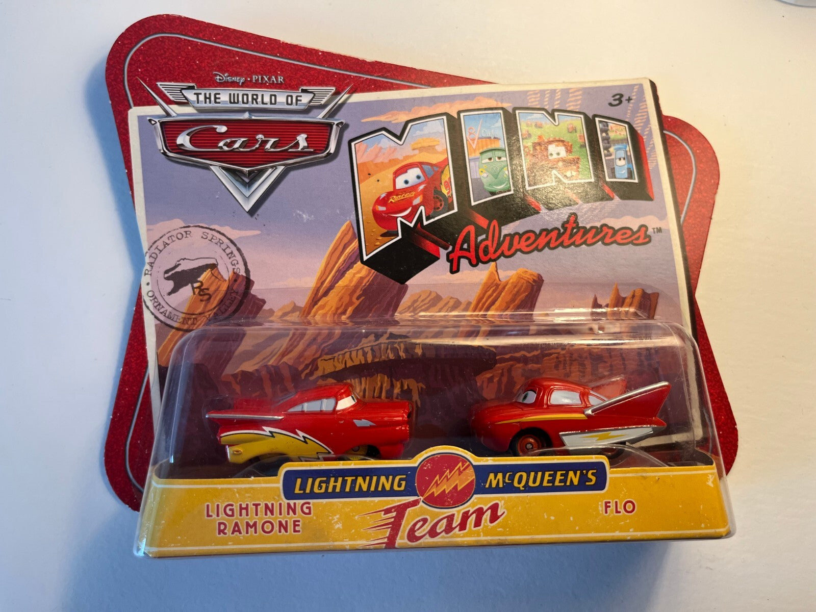 Coffret 2 voitures mini adventures Cars Disney Pixar