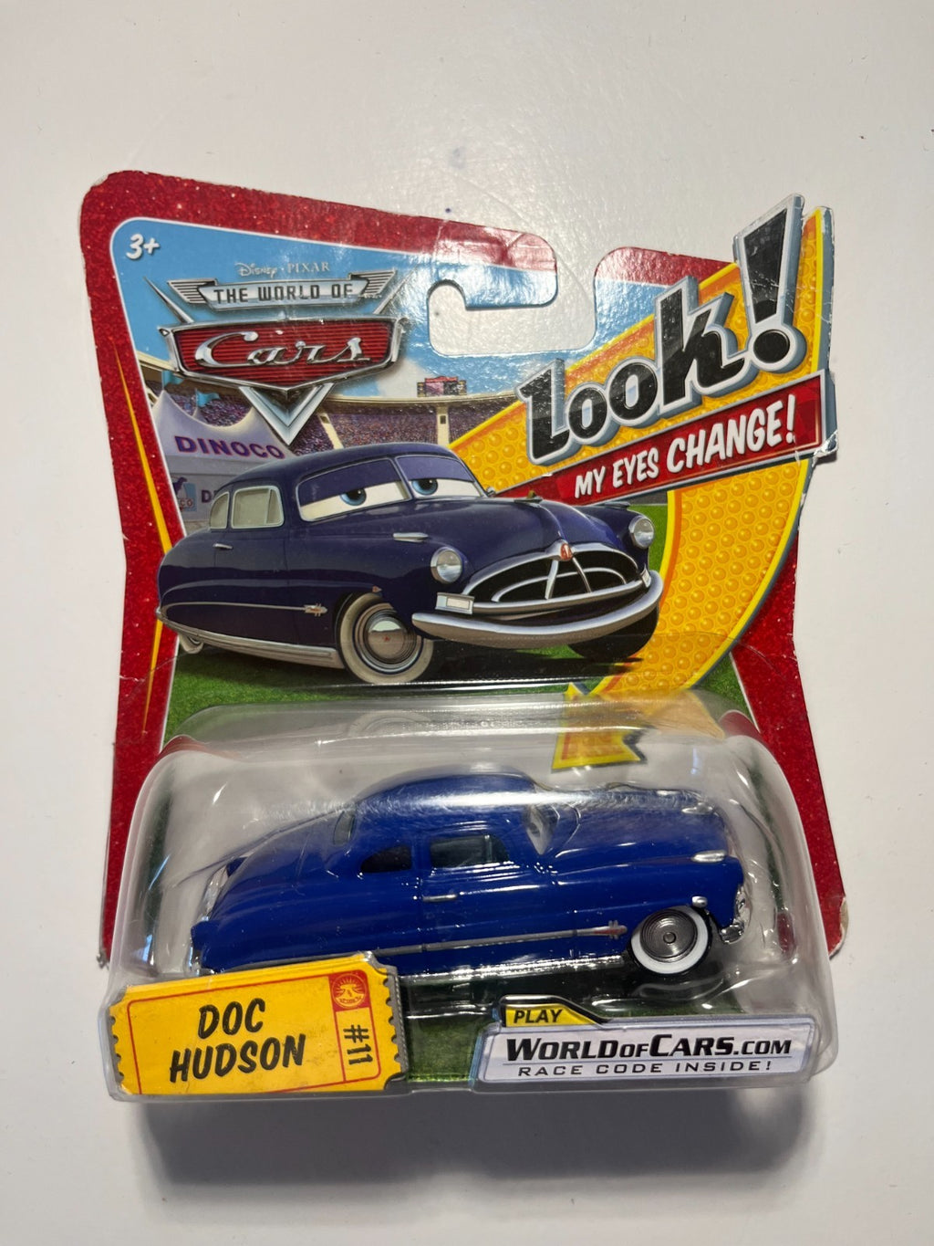 Voiture Cars Disney Pixar Doc Hudson avec yeux lenticulaires