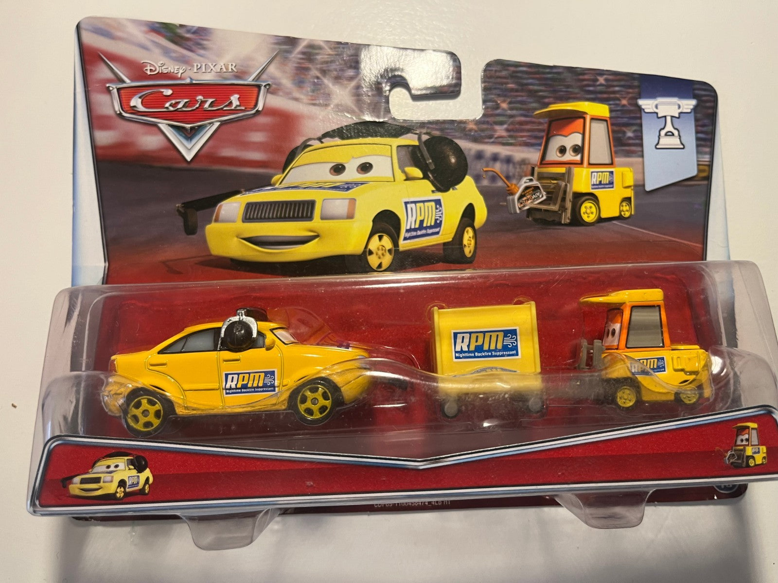 Coffret 2 Voitures Cars Disney Pixar Chief RPM + Petrol Pulaski (rare)