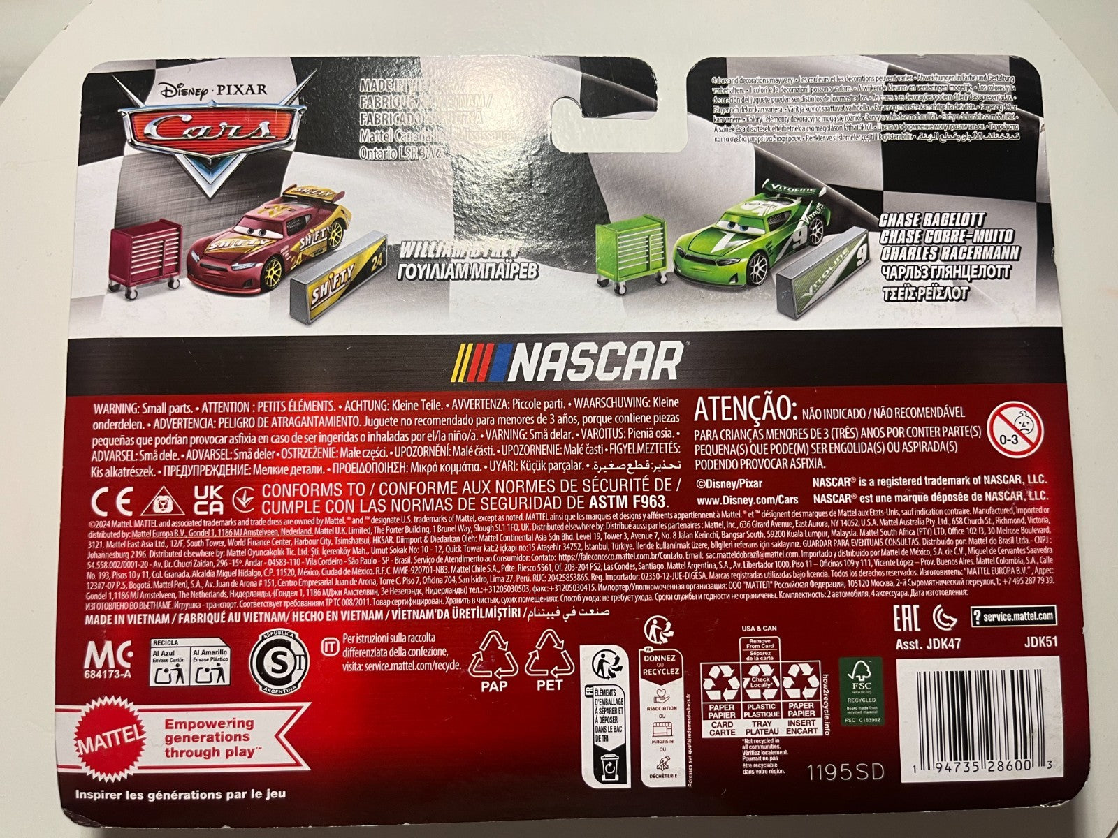 Coffret 2 Voitures Cars Disney Pixar William Byrev + Chase Racelott NASCAR (rare