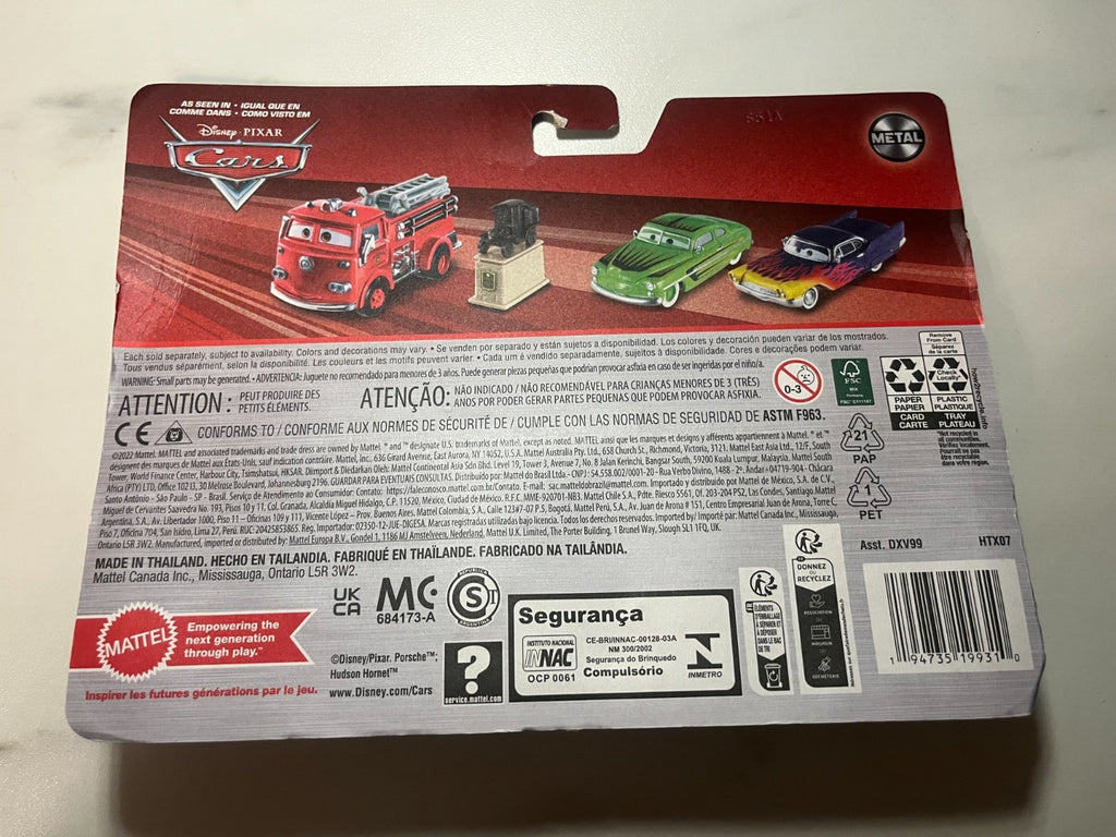 Coffret 2 Voitures Cars Disney Pixar Sally + Flash Mcqueen