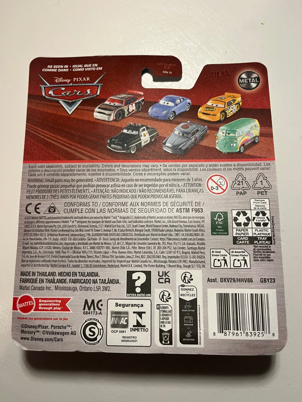 Voiture Cars Disney Pixar Chuck Armstrong