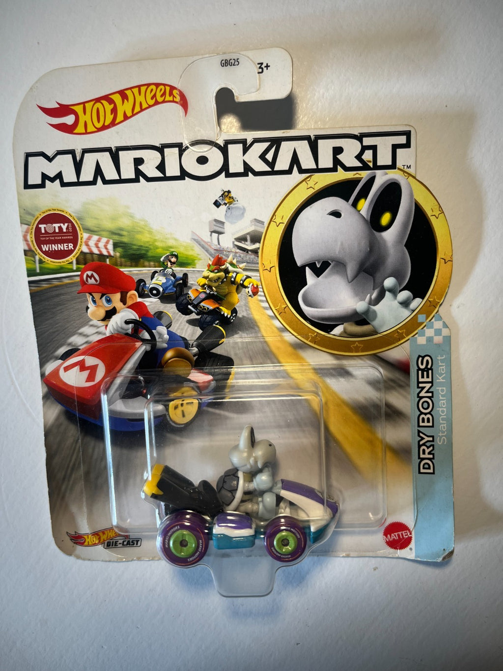 Hot Wheels Mario Kart Dry Bones Standard Kart – Sous Blister