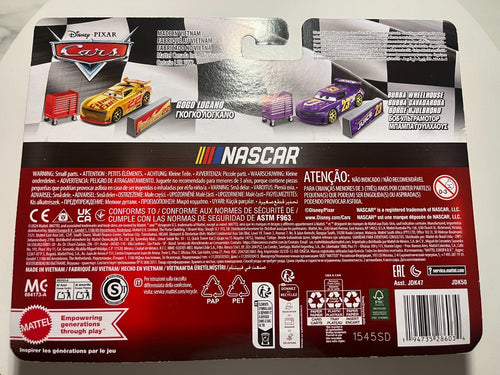 Coffret 2 voitures Cars Disney Pixar Gogo Logano + Bubba Wheelhouse NASCAR