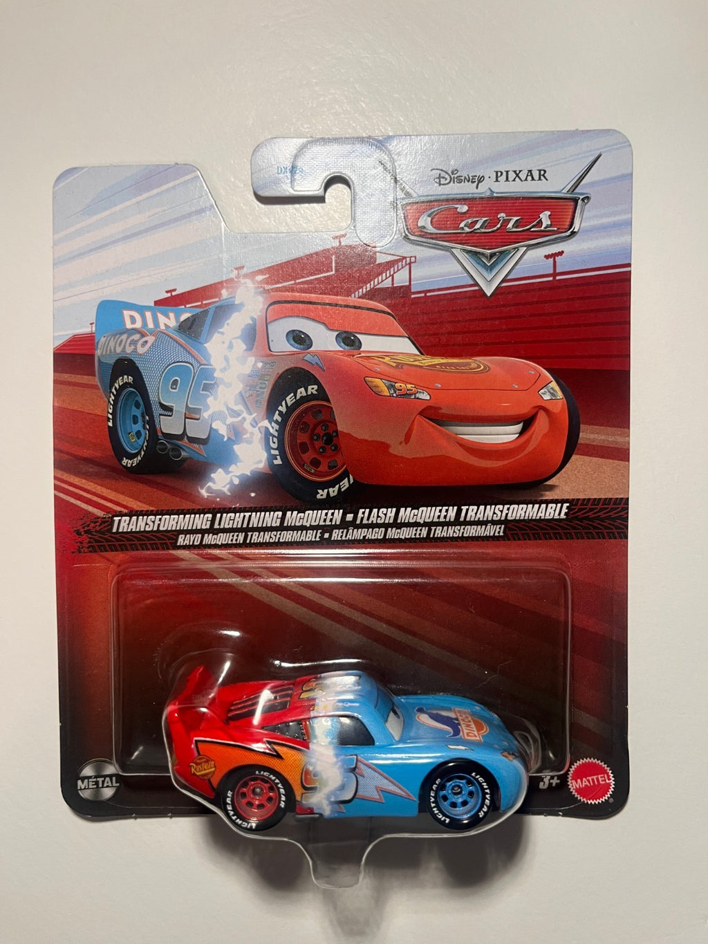 Voiture Cars Disney Pixar Flash Mcqueen transforming