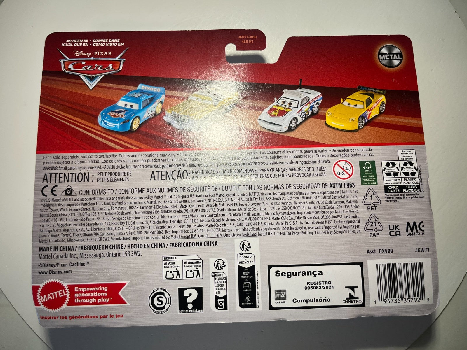 Coffret 2 Voitures Cars Disney Pixar Martin + Tracteur