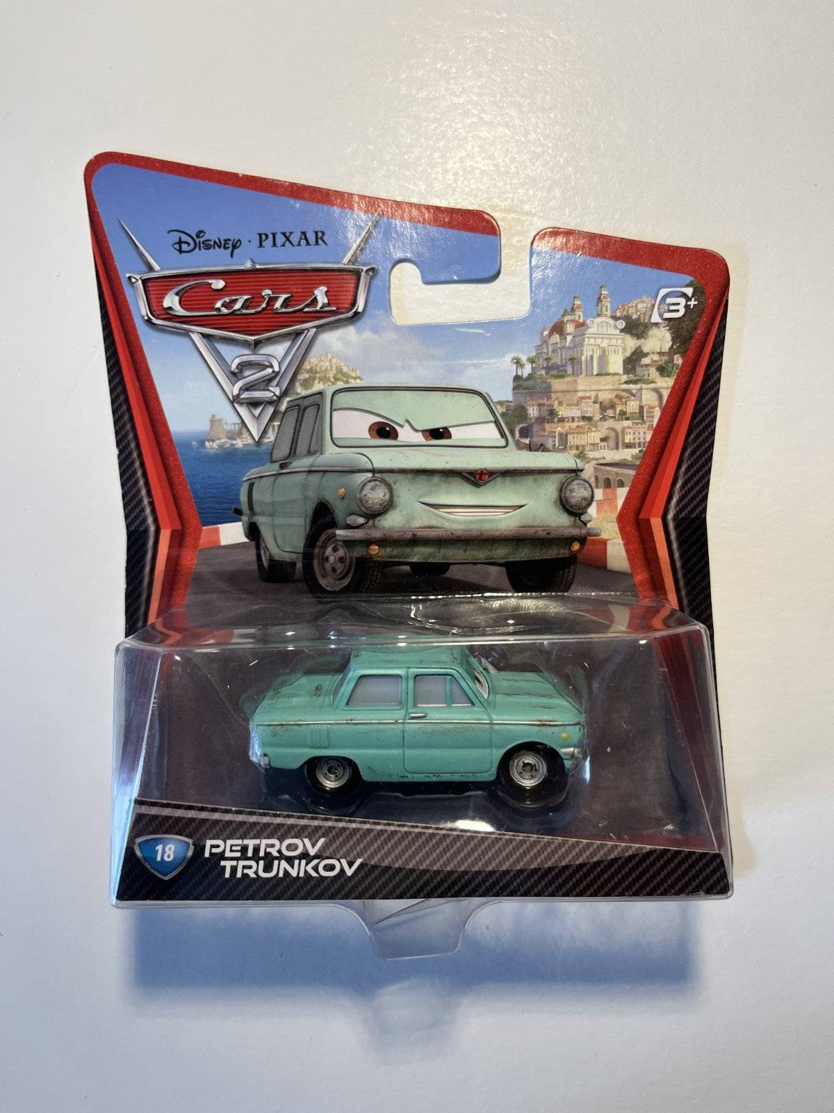 Voiture Cars Disney Pixar Petrov Trunkov