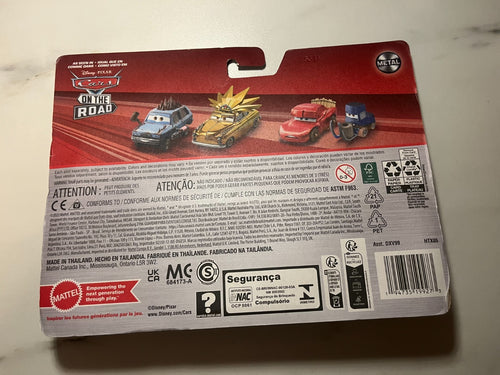 Coffret 2 Voitures Cars Disney Pixar Kay Pillar Durev et Mae Pillar Durev