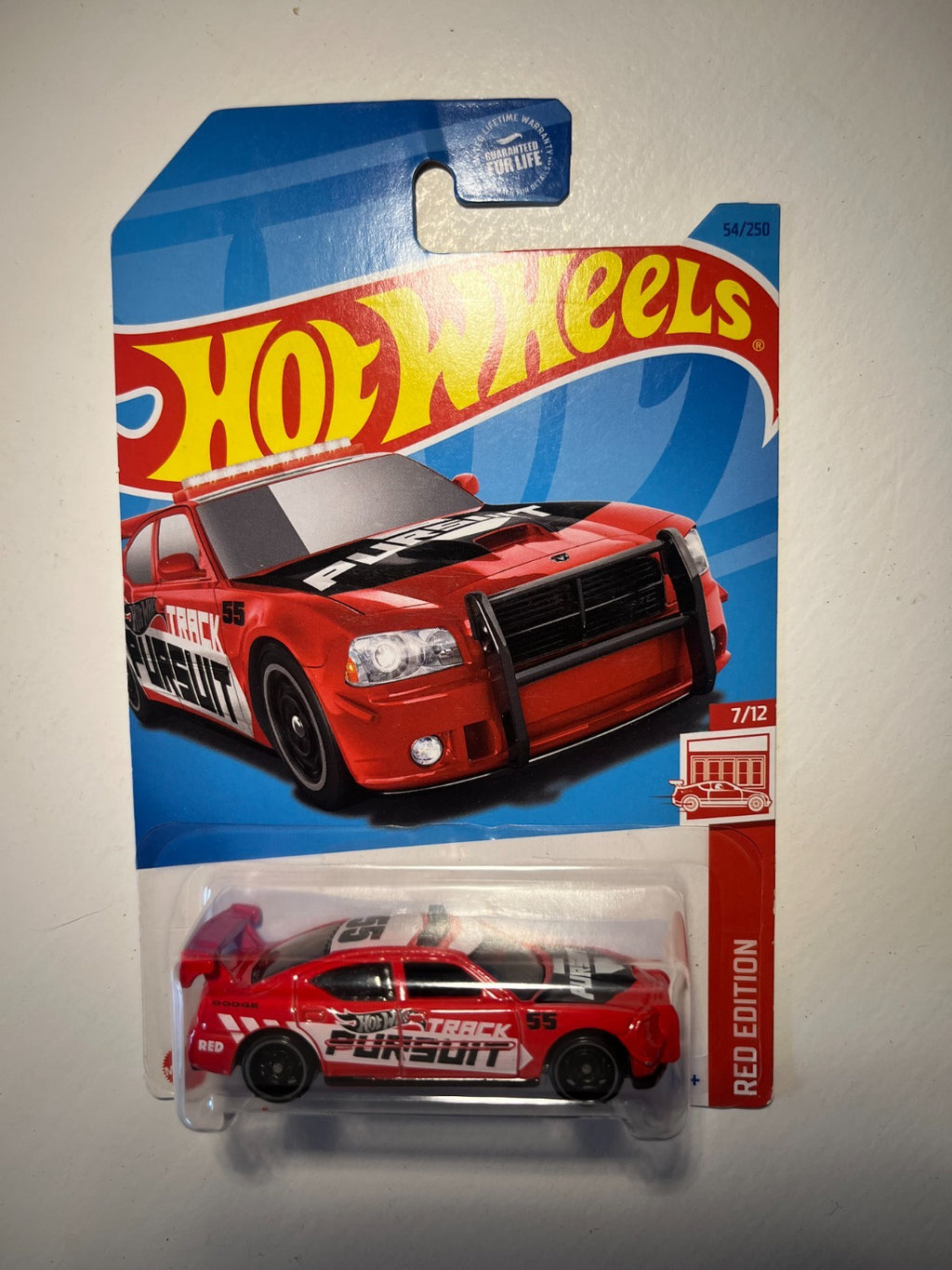 Hot Wheels Red Edition – Dodge Charger Drift