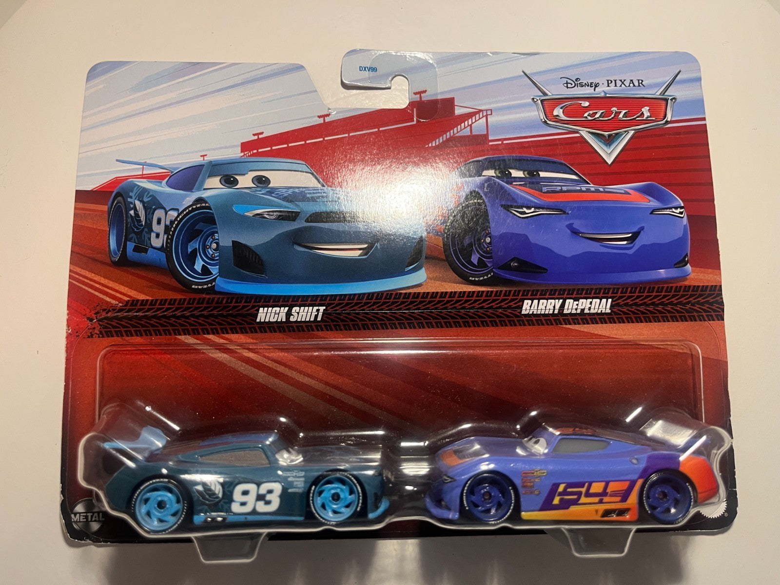 Coffret 2 Voitures Cars Disney Pixar Nick Shift + Barry DePedal