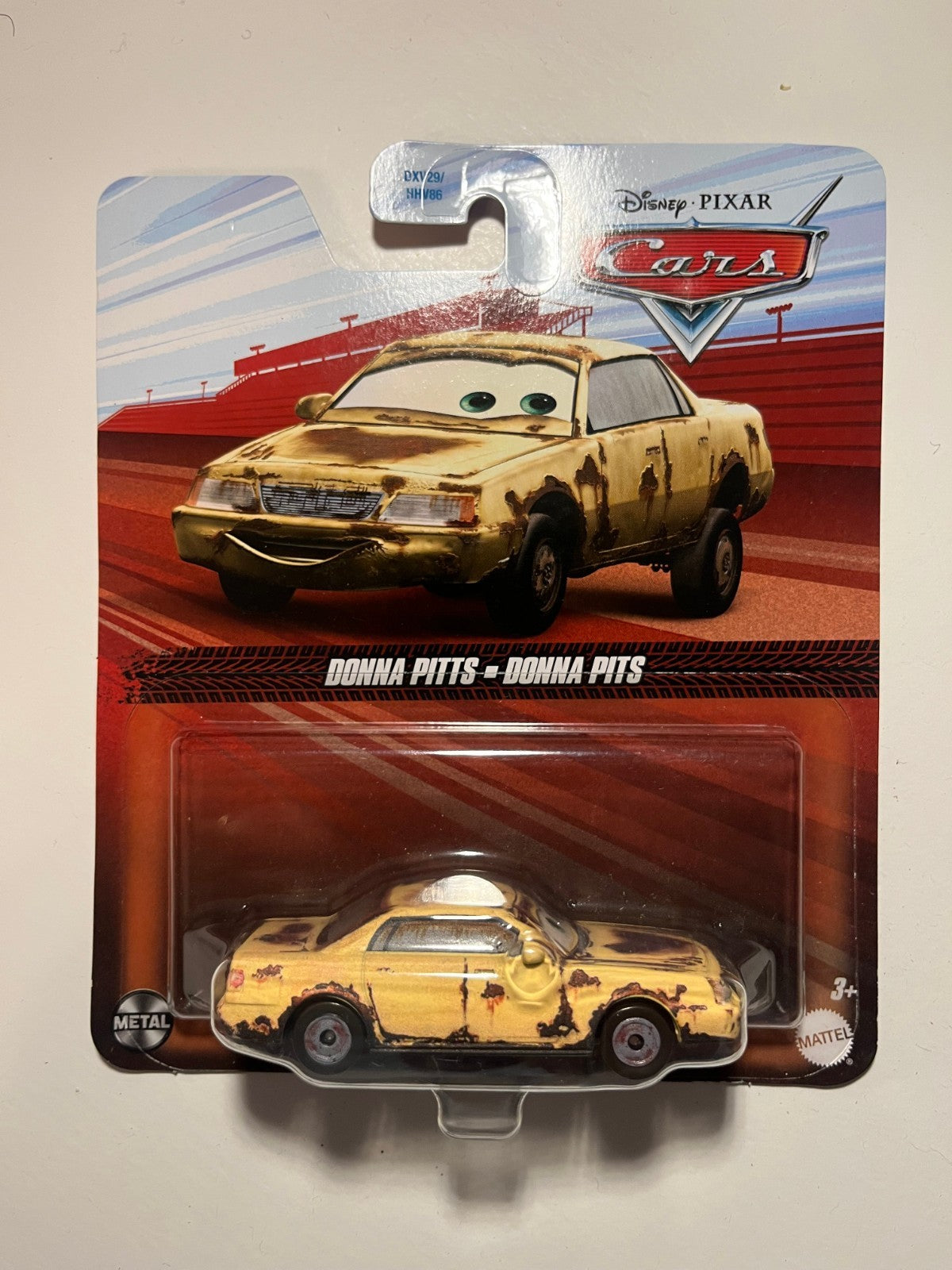 Voiture Cars Disney Pixar Donna Pits