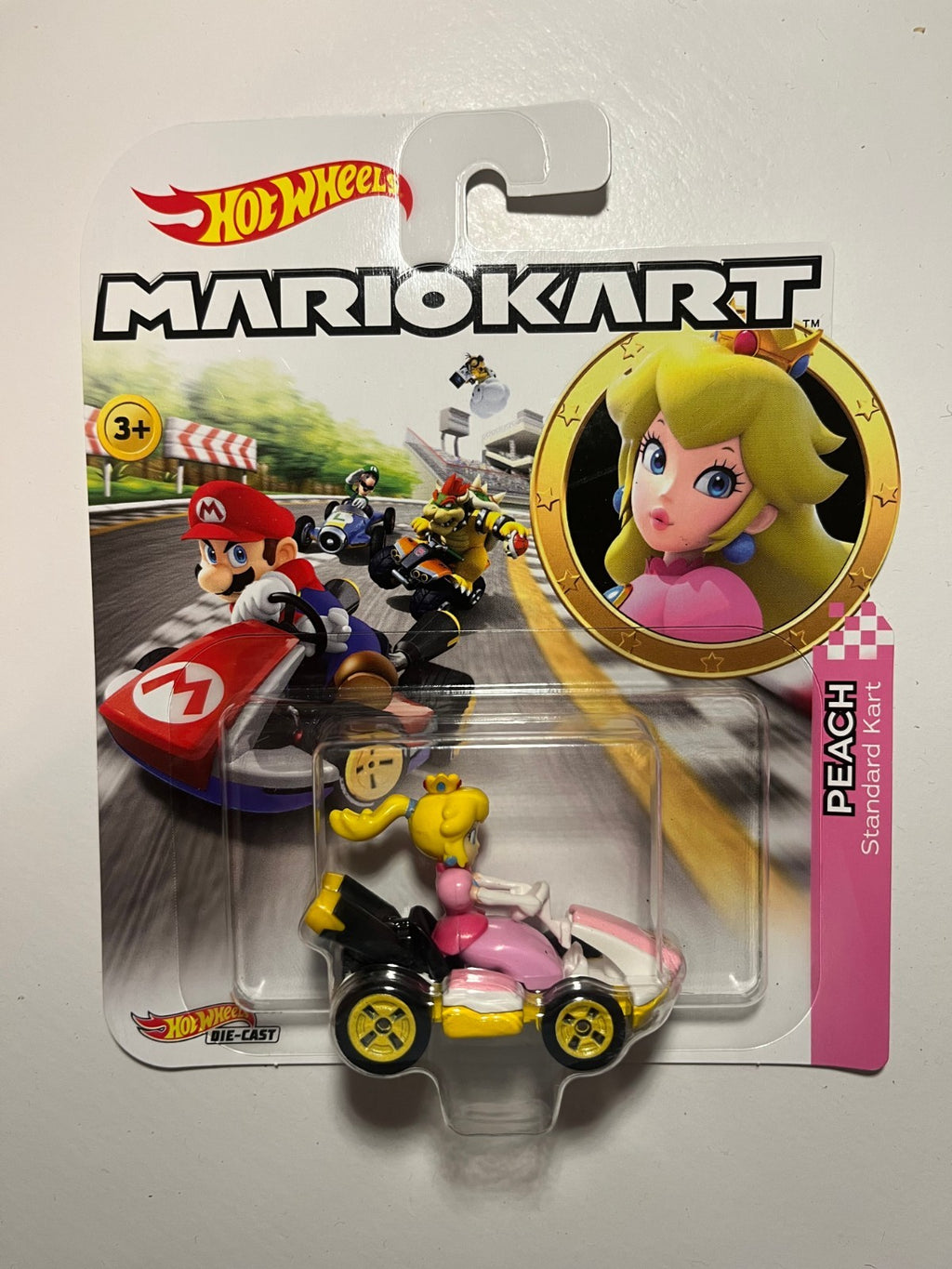 Princess Peach – Standard Kart – Mario Kart Hot Wheels – Nintendo sous Blister