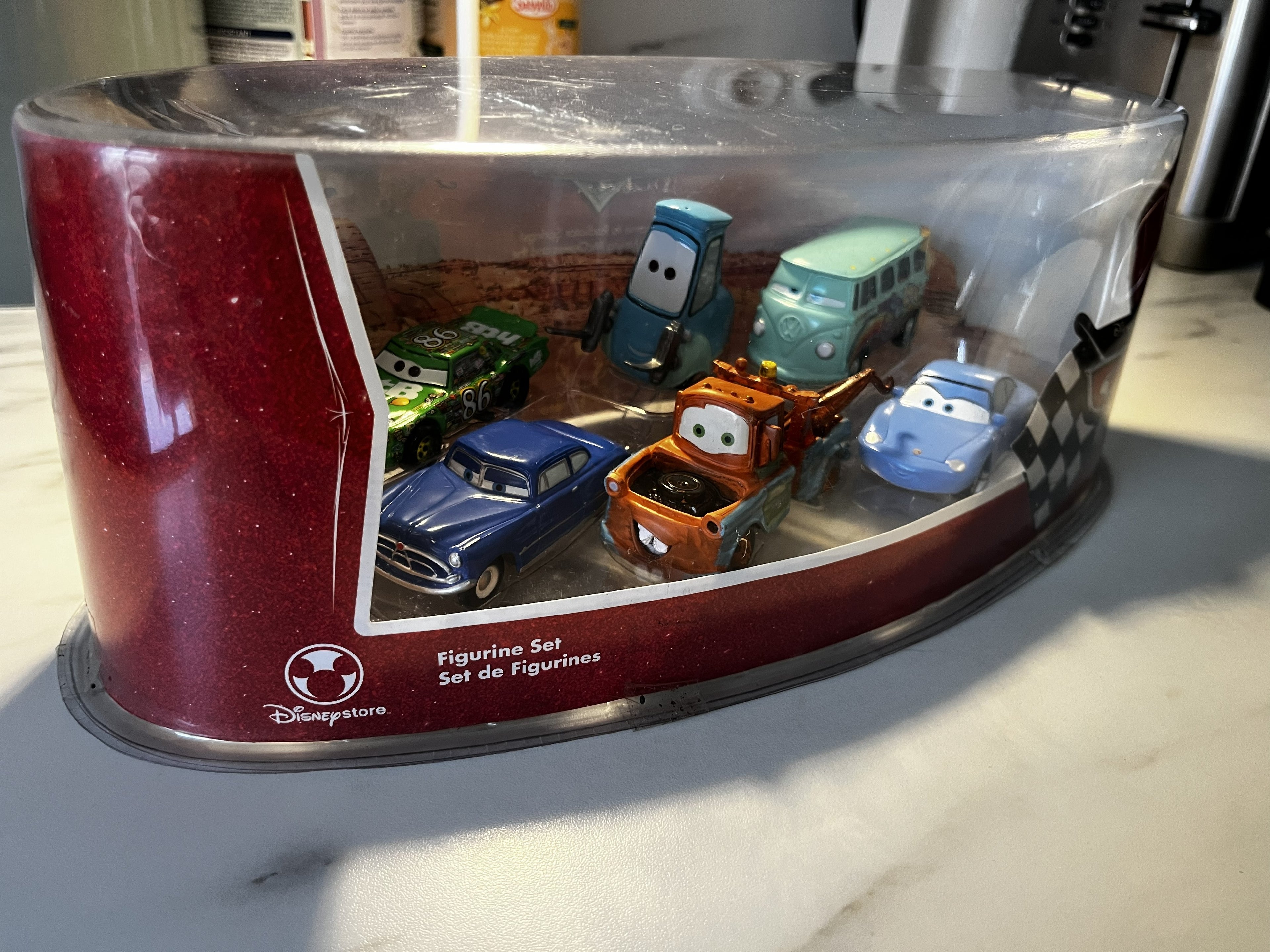 Coffret Disney Store Cars – Set de figurines Radiator Springs – 6 personnages – Neuf en boîte
