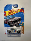 Hot Wheels ZAMAC BMW 2002 – ZAMAC 005 2025 – HW 70s vs 90s 5/10 – 77/250