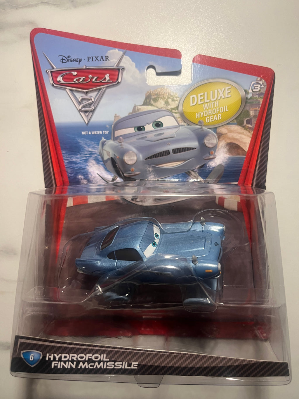 Hydrofoil Finn McMissile Deluxe – Disney Pixar Cars 2 – Mattel 2010 – Neuf sous blister