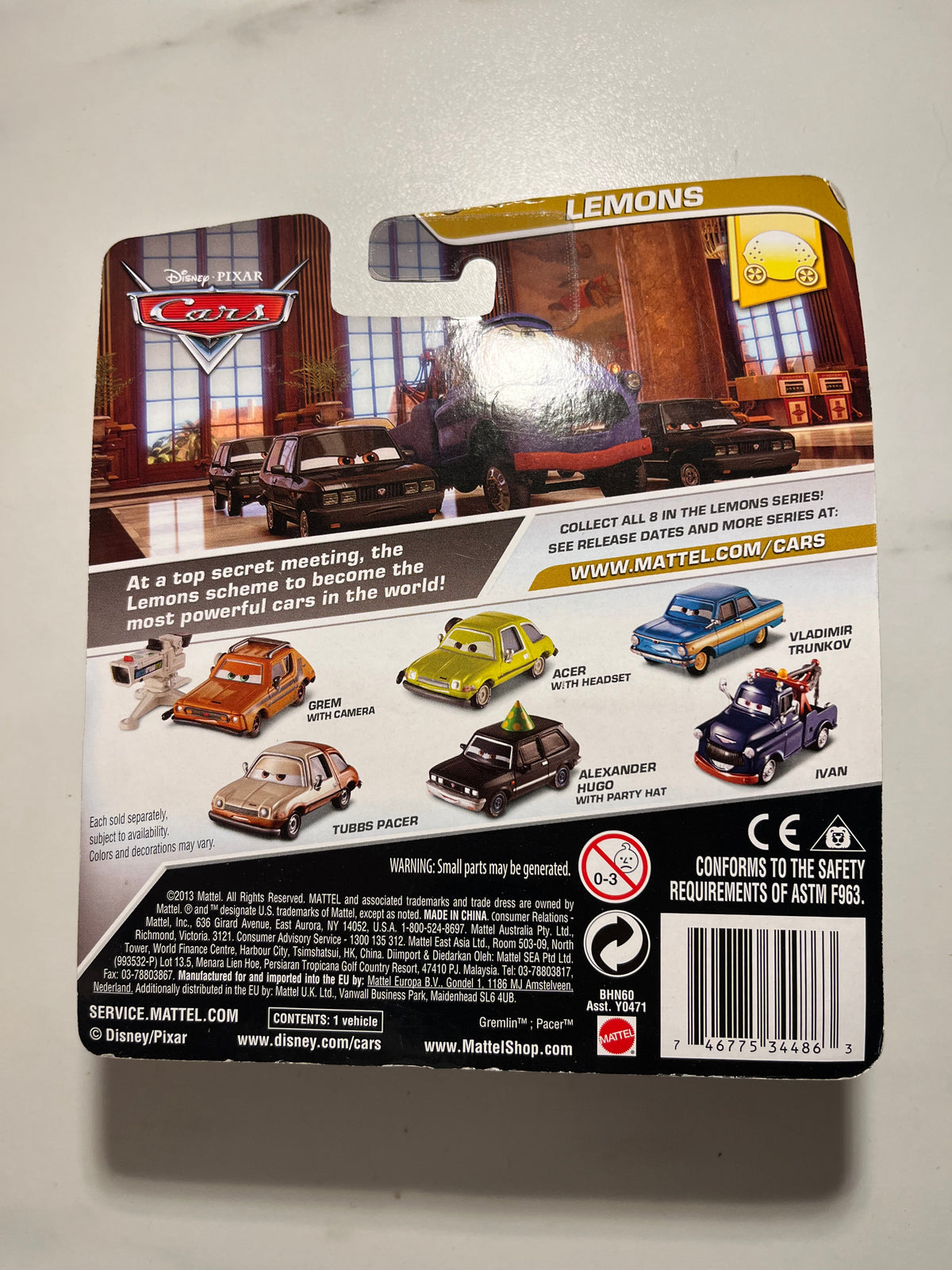 Alexander Hugo with Party Hat – Disney Pixar Cars Mattel – verso