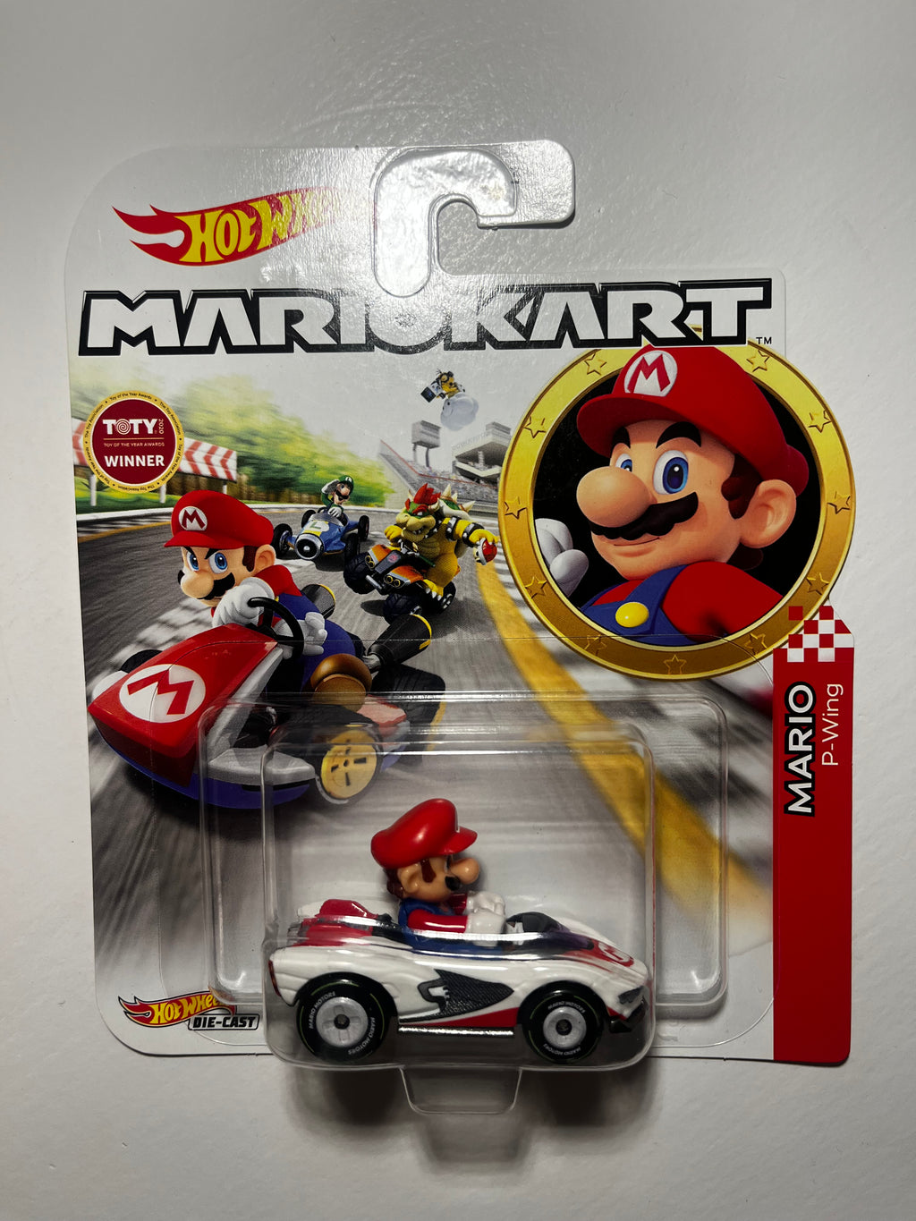 Mario – P-Wing – Mario Kart Hot Wheels – Nintendo sous Blister