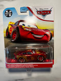 Disney Pixar Cars 3 – Muddy Rusteze Racing Center Lightning McQueen – Métal – Sous Blister