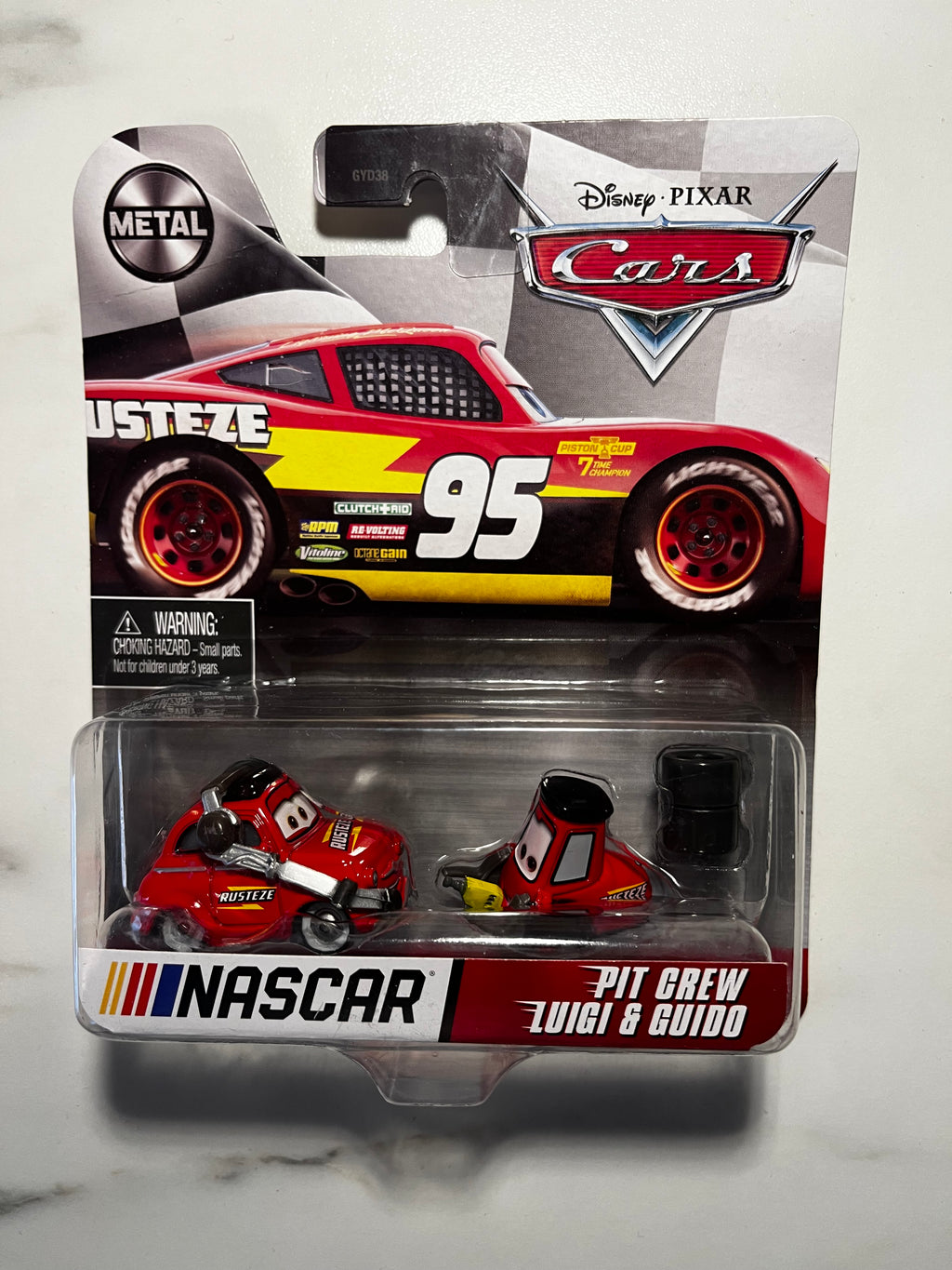 Disney Pixar Cars – Pit Crew Luigi & Guido NASCAR – Métal – Sous Blister