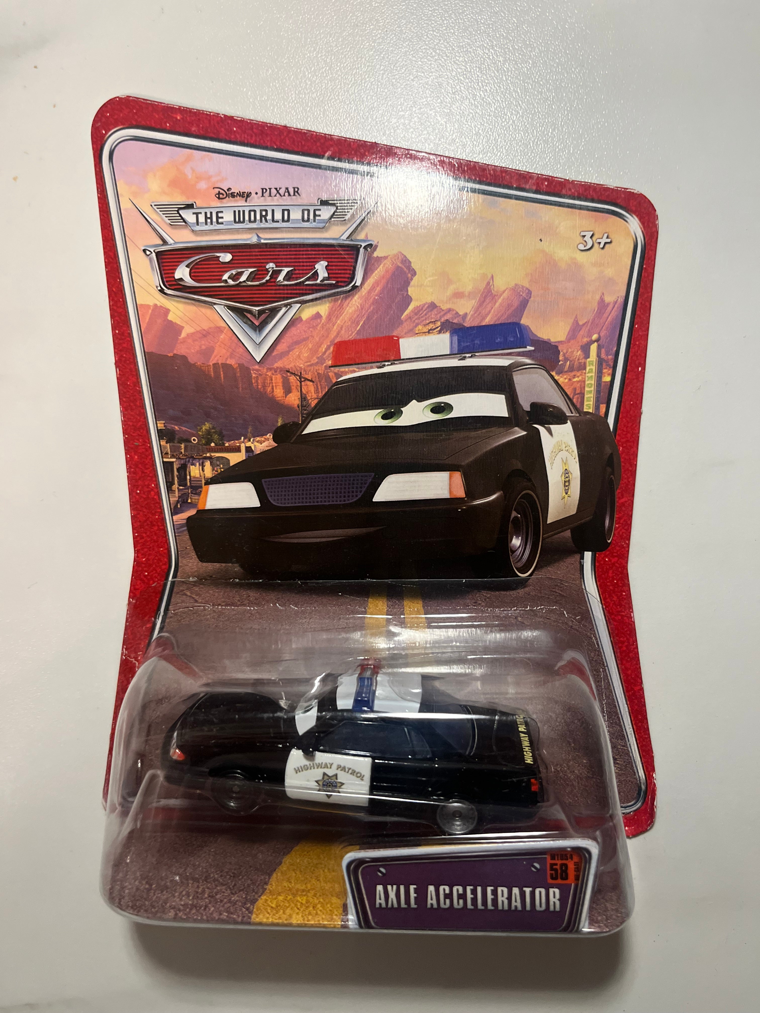 🚓 Axle Accelerator – The World of Cars Disney Pixar Mattel Neuf Blister